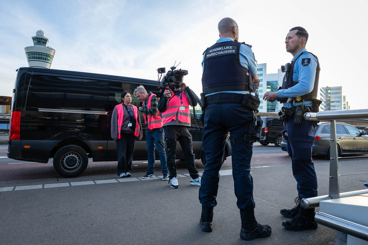 Filmploeg ‘Schiphol Airport’