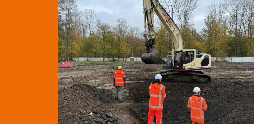 Een graafmachine aan het werk.