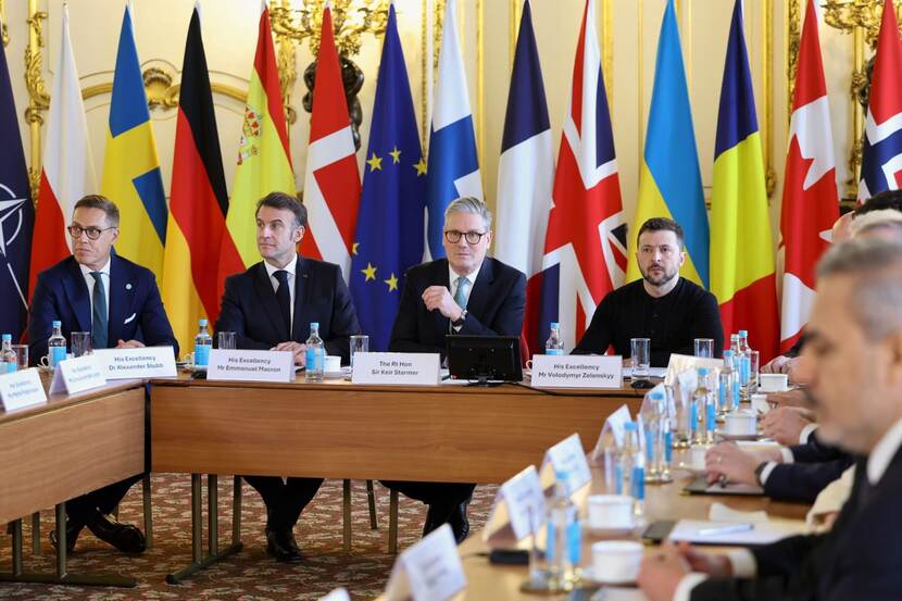 Regeringsleiders aan een tafel
