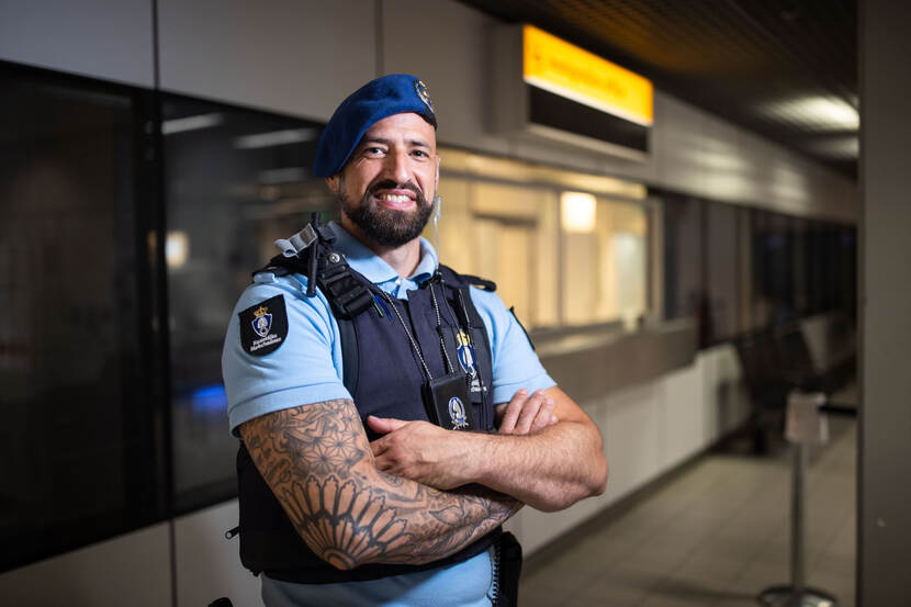 Foto van initiatiefnemer tweede luitenant Mitchell.