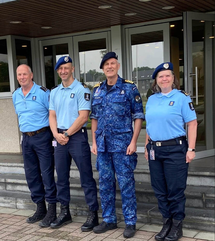 CKMAR en PCKMar op bezoek bij SHAPE in het Belgische Mons.