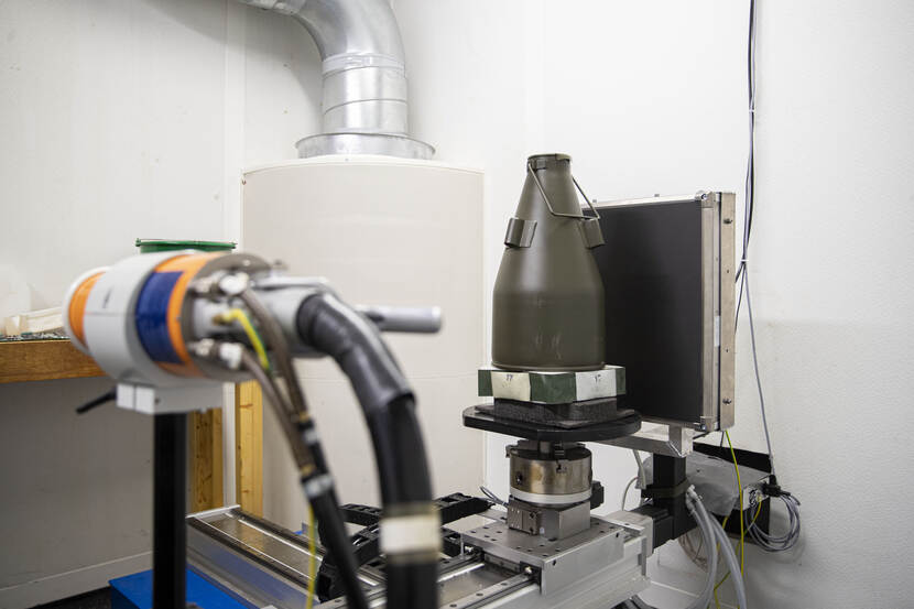 Een röntgenbeeld geeft inzicht in proeven.