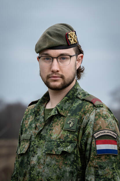 Portretfoto van kanonnier-1 Glenn.