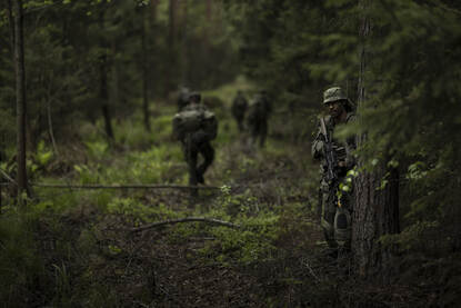 Verkenners tijdens oefening Iron Wolf in Litouwen.