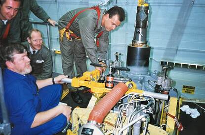 Arthur tijdens de vakopleiding op de Chinook in Philadelphia. Foto’s: uit collectie Arthur