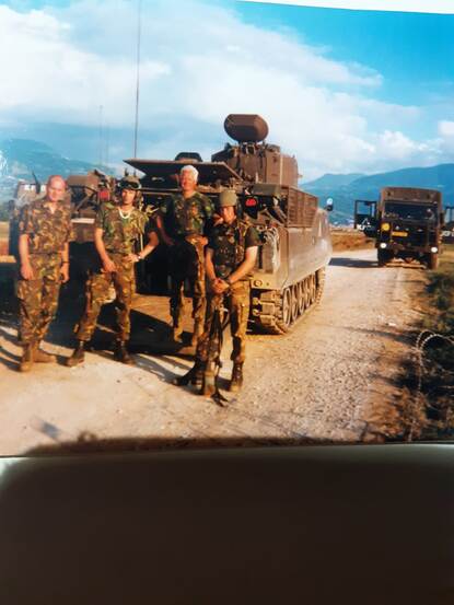 Bas was fulltime in de weer met de YPR tijdens KFOR1 in 1999.