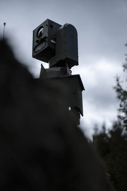 De BAA-camera op een Fennek.